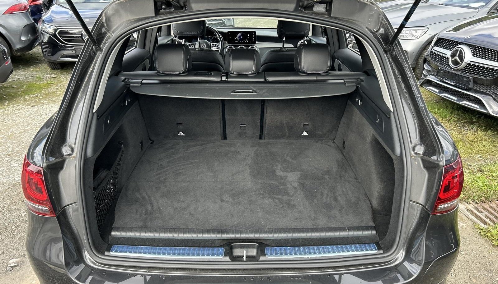 Mercedes-Benz GLC GLC 300 12