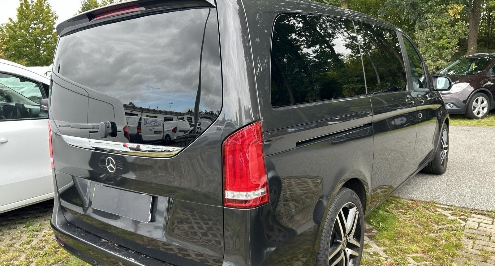 Mercedes-Benz V AVANTGARDE EDITION lang (447.813) 4