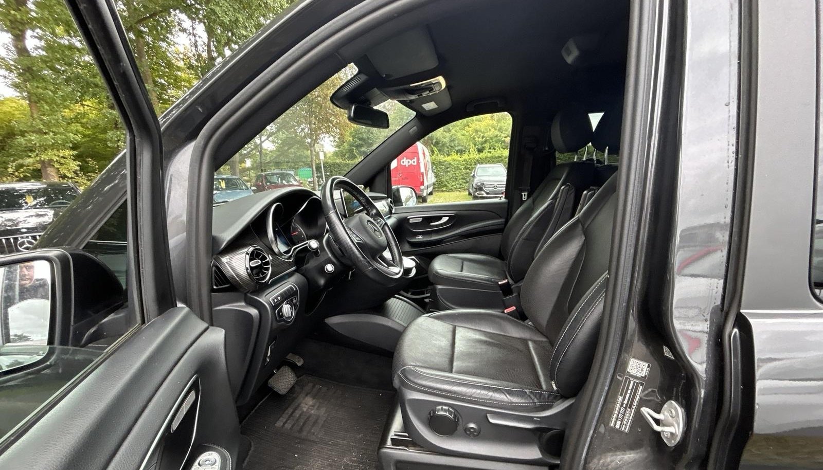 Mercedes-Benz V AVANTGARDE EDITION lang (447.813) 5
