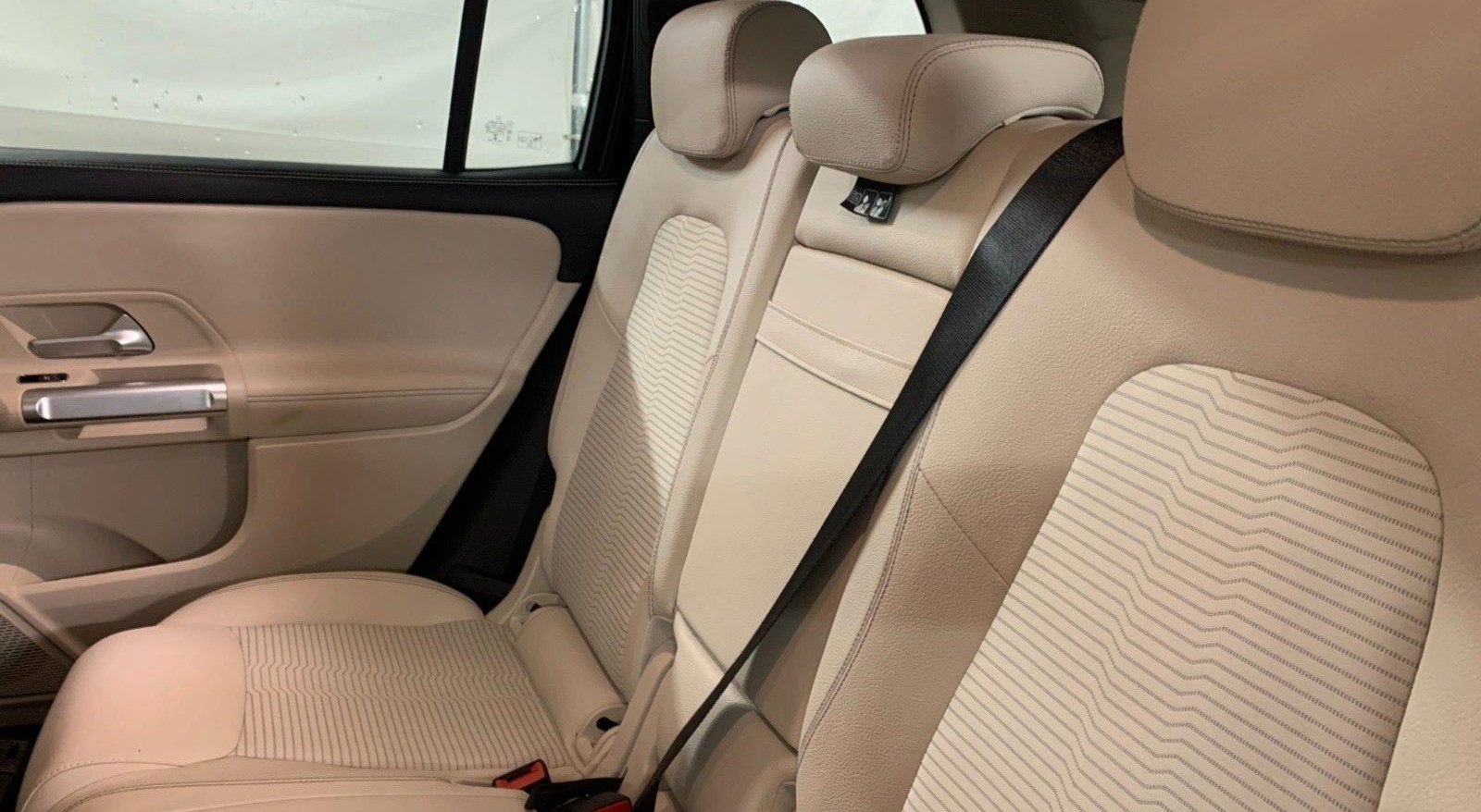 Mercedes-Benz GLB Progressive 8
