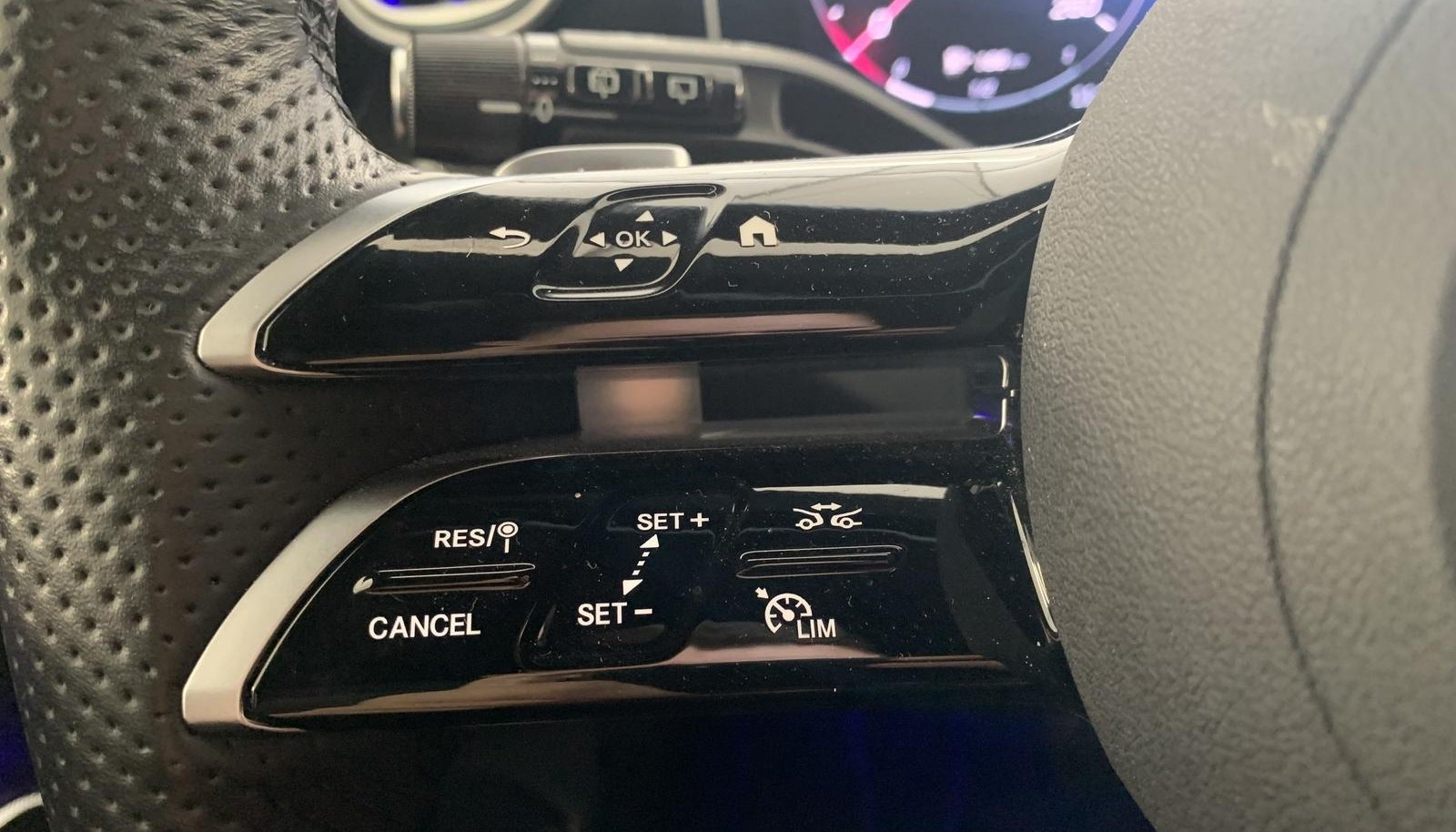 Mercedes-Benz GLC AMG Line 8