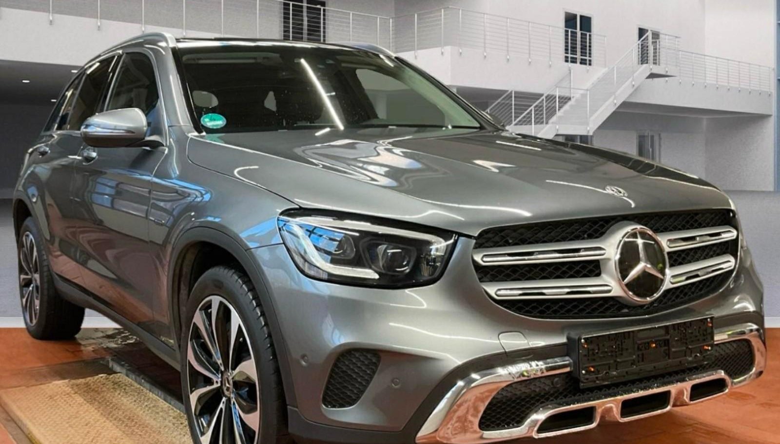 Mercedes-Benz GLC AMG Int. 2