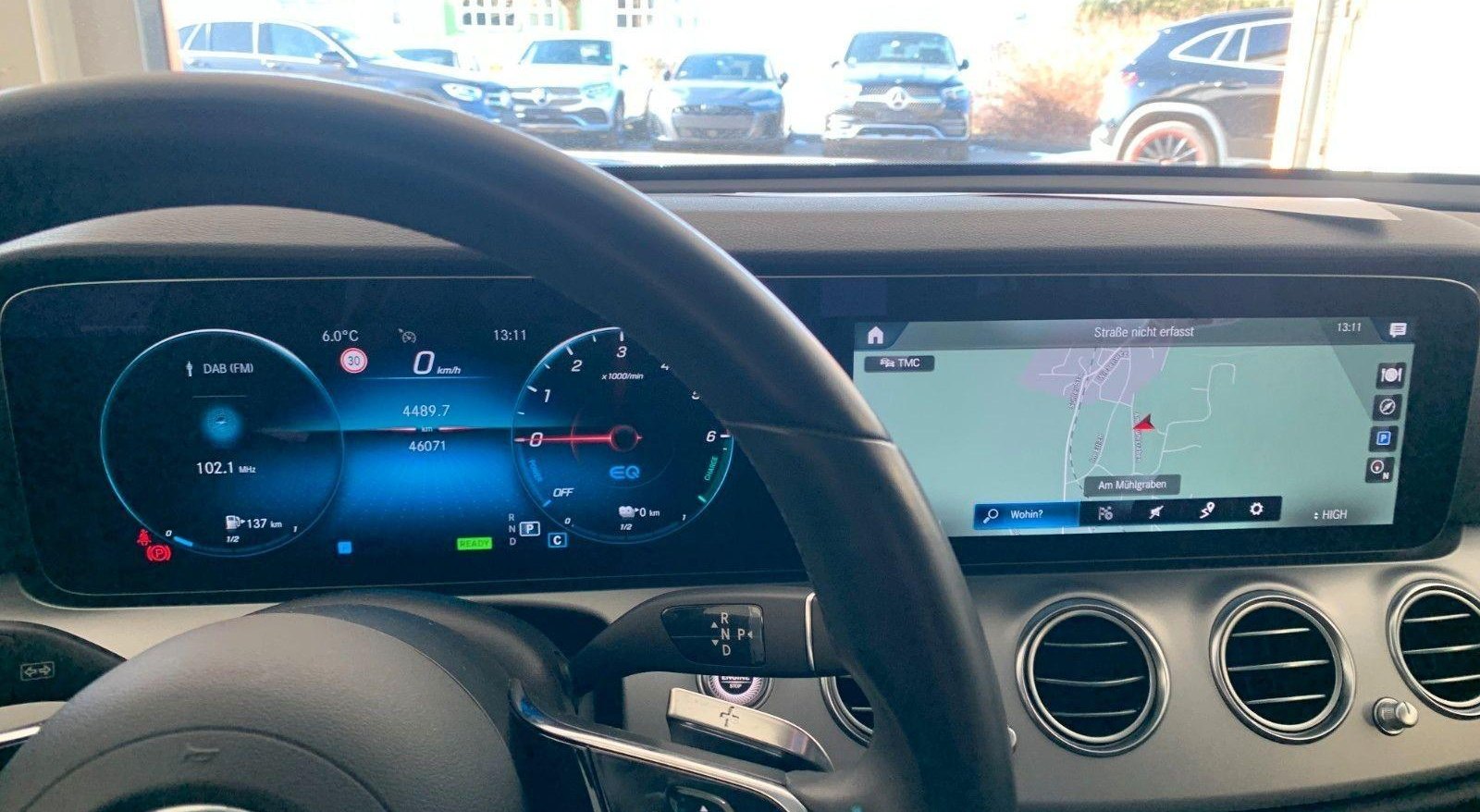 Mercedes-Benz E Avantgarde 12