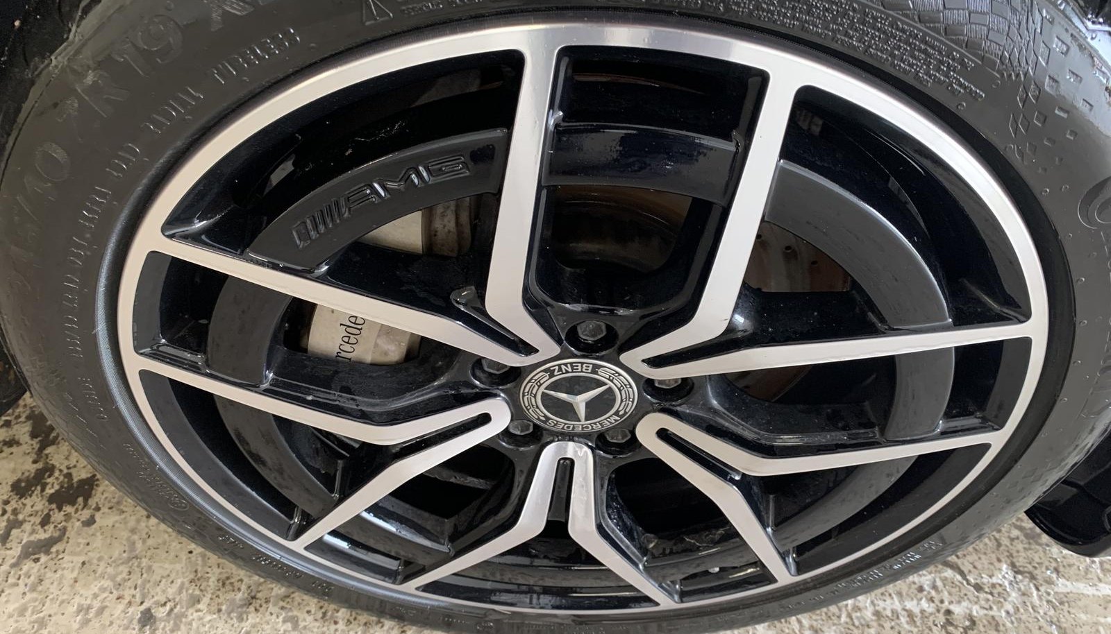 Mercedes-Benz E AMG Line 5