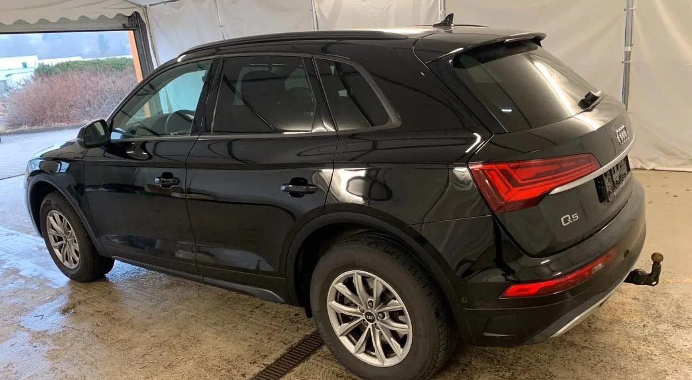 Audi Q5 Sport 3