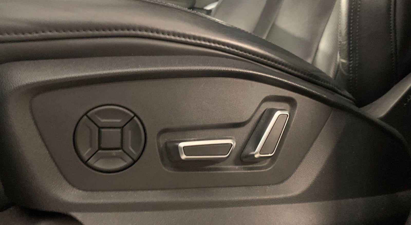Audi Q8 S-Line 7