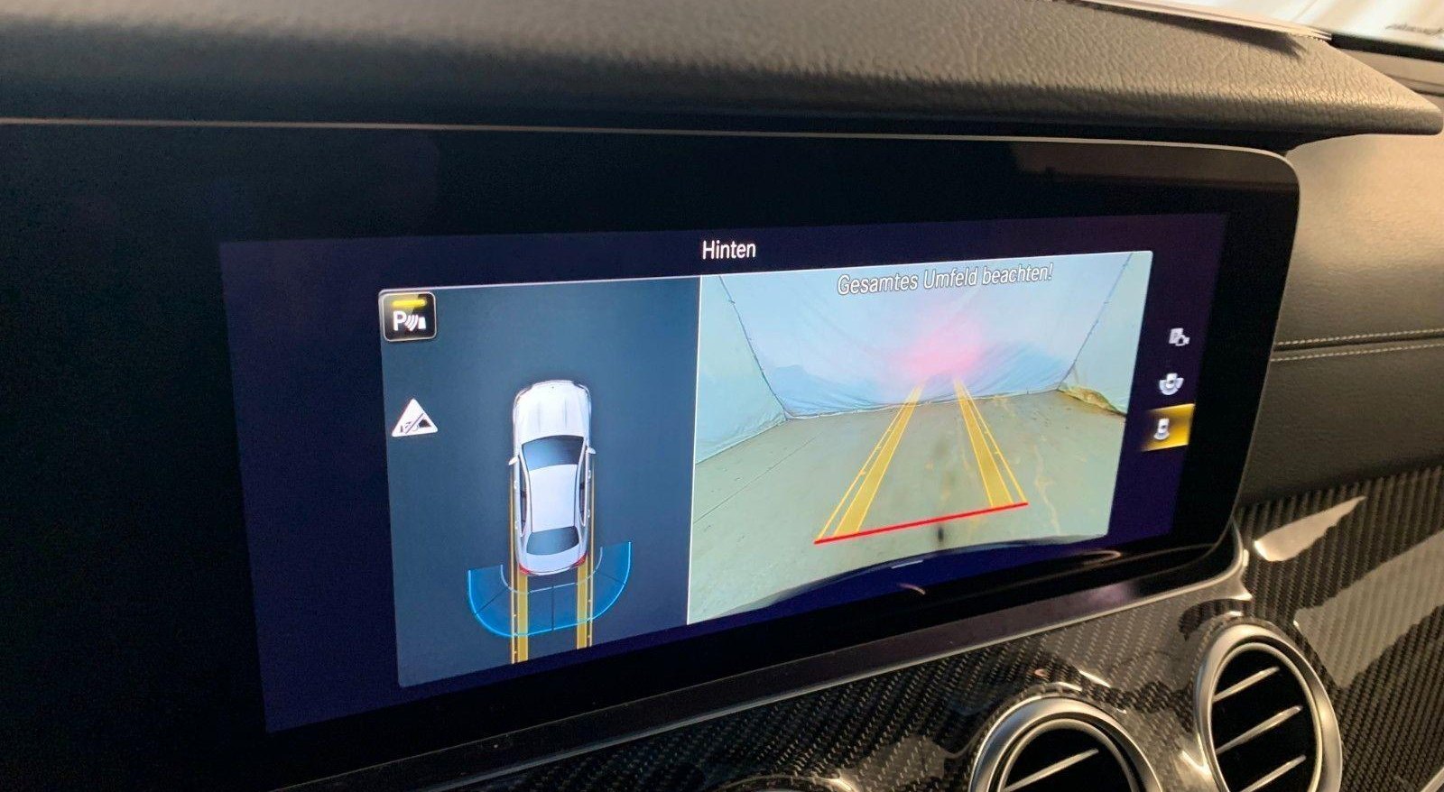 Mercedes-Benz E AMG-Line Interieur 12