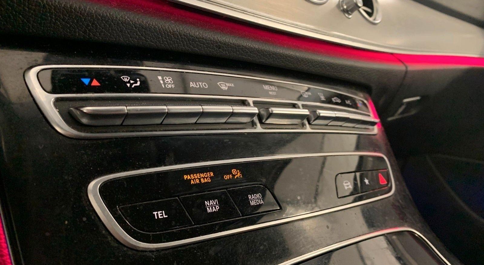 Mercedes-Benz E AMG Line 12