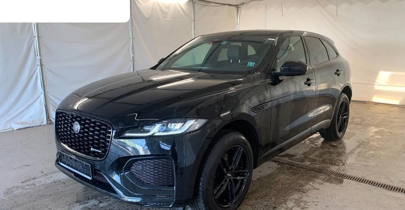 Jaguar F-Pace R-DYNAMIC S