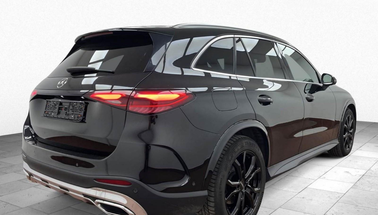 Mercedes-Benz GLC AMG Line 4