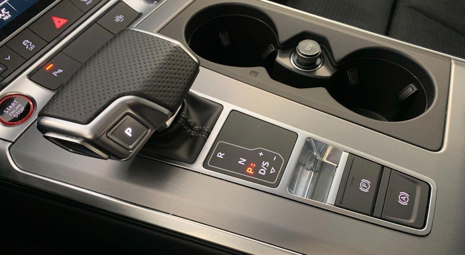 Audi S6 Avant Quattro 11