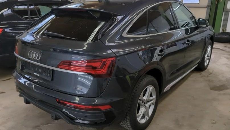 Audi Q5 Sport 4