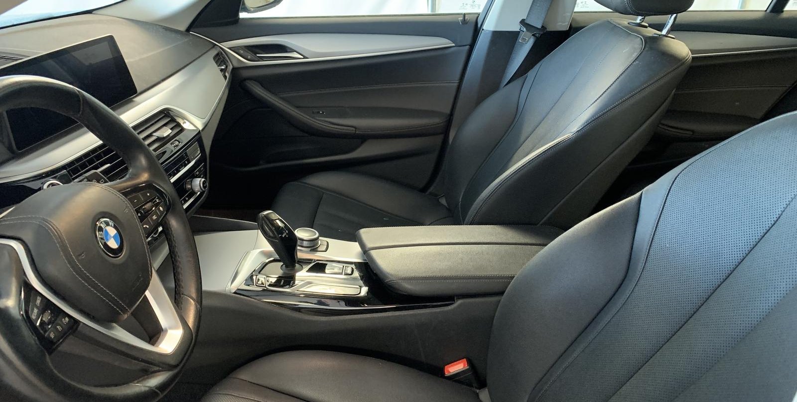 BMW 5 520 d Touring 6