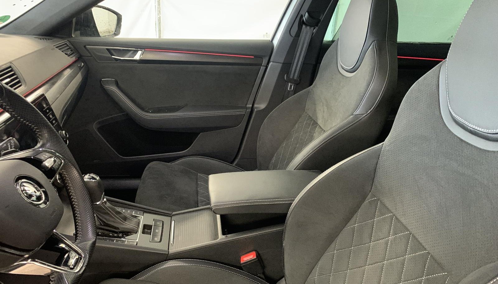Skoda Superb Sportline 12