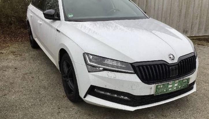 Skoda Superb Sportline 2