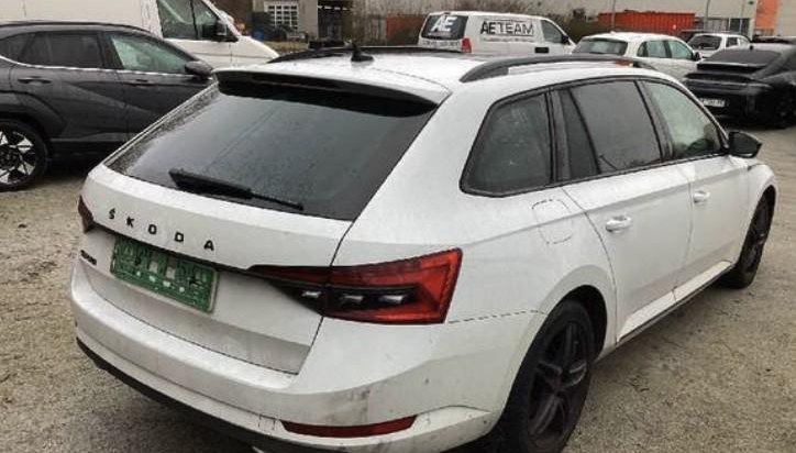 Skoda Superb Sportline 4