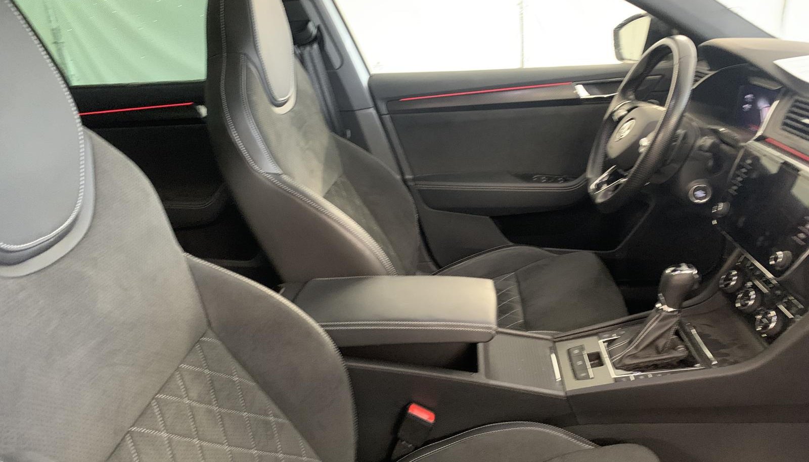 Skoda Superb Sportline 5