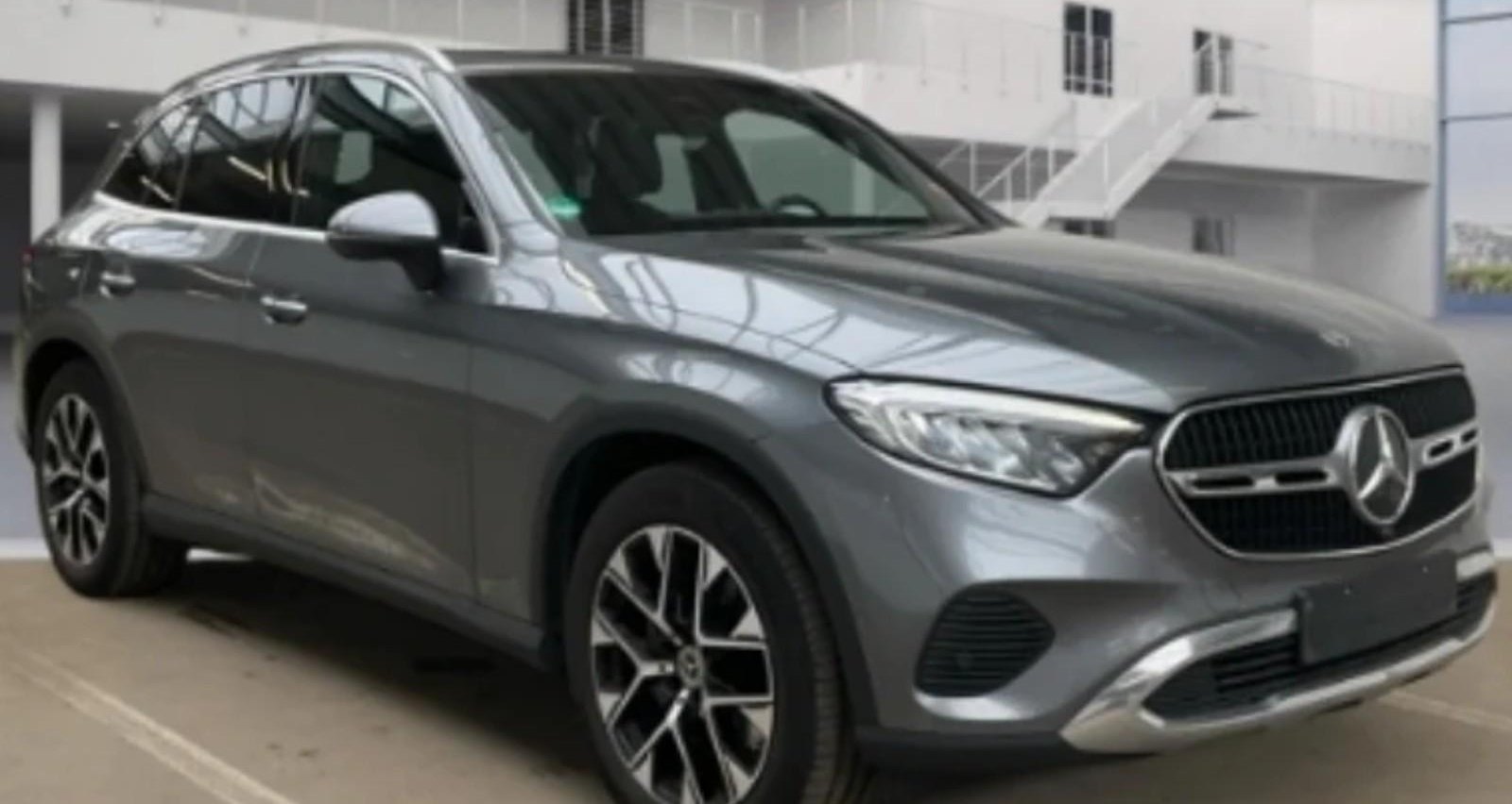 Mercedes-Benz GLC Avantgarde NewMod 2