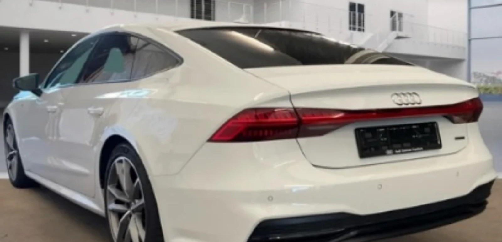 Audi A7 S-Line Sportback 3