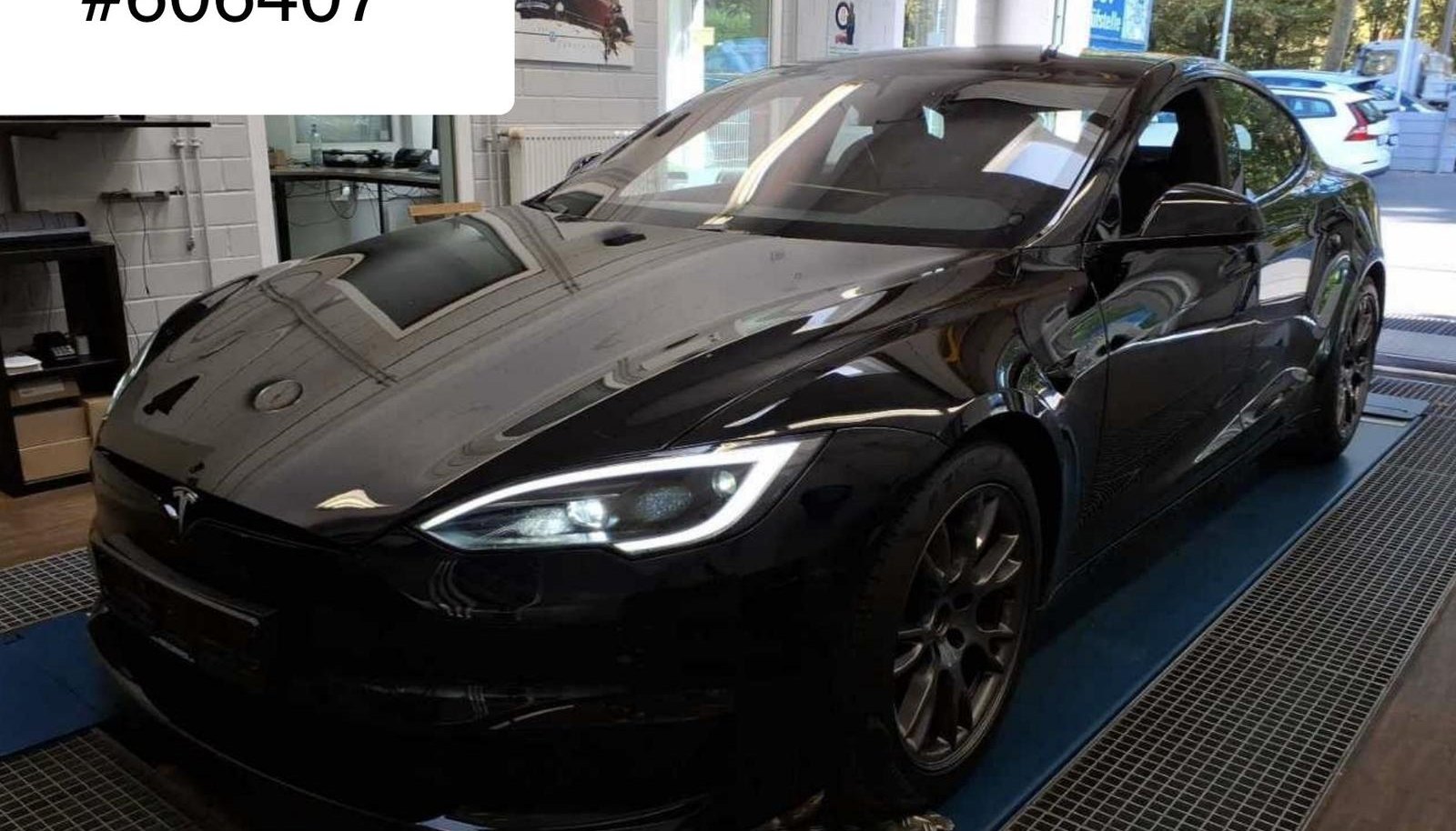 Tesla Model S Model S AWD