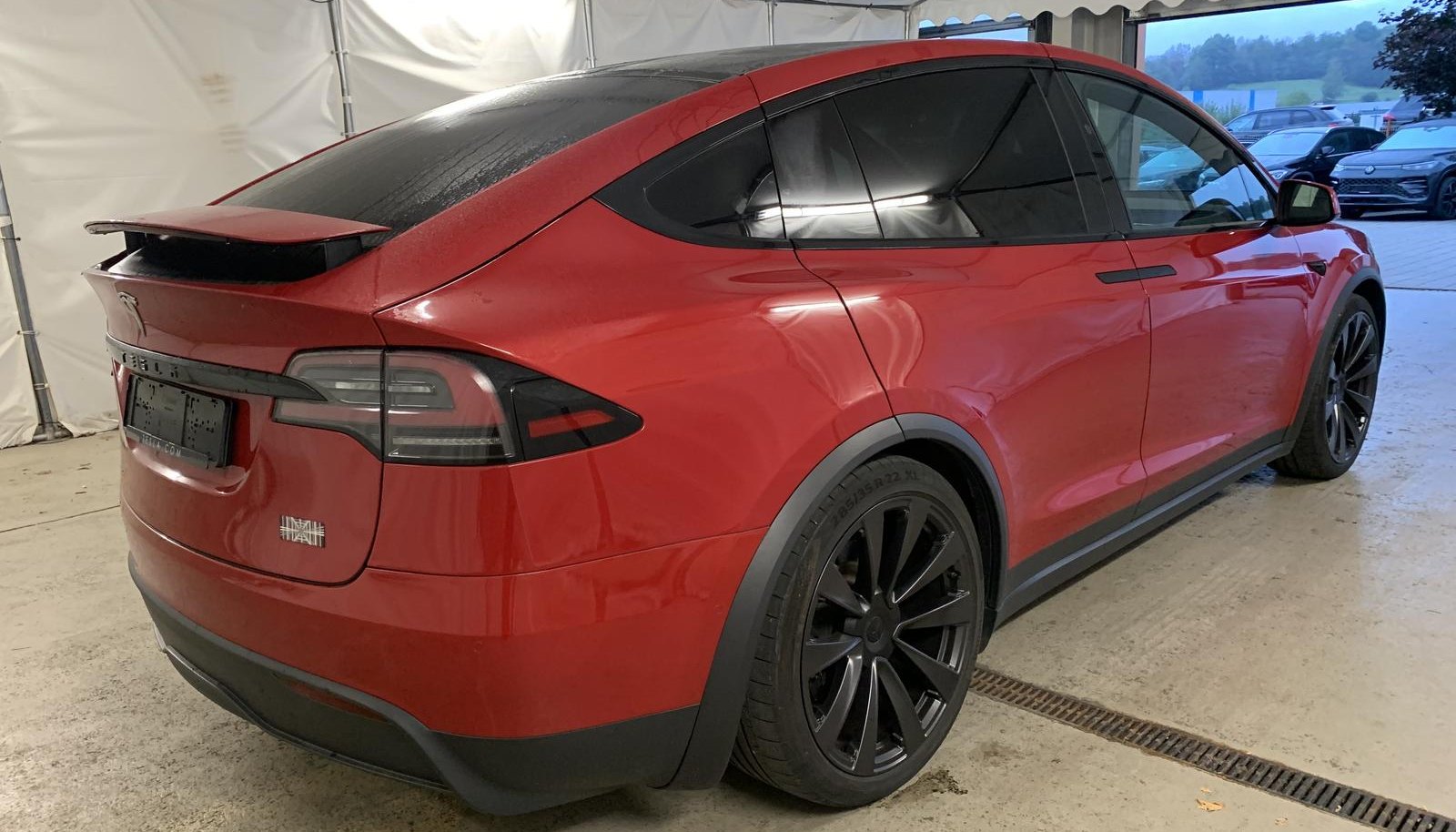 Tesla Model X Plaid 6