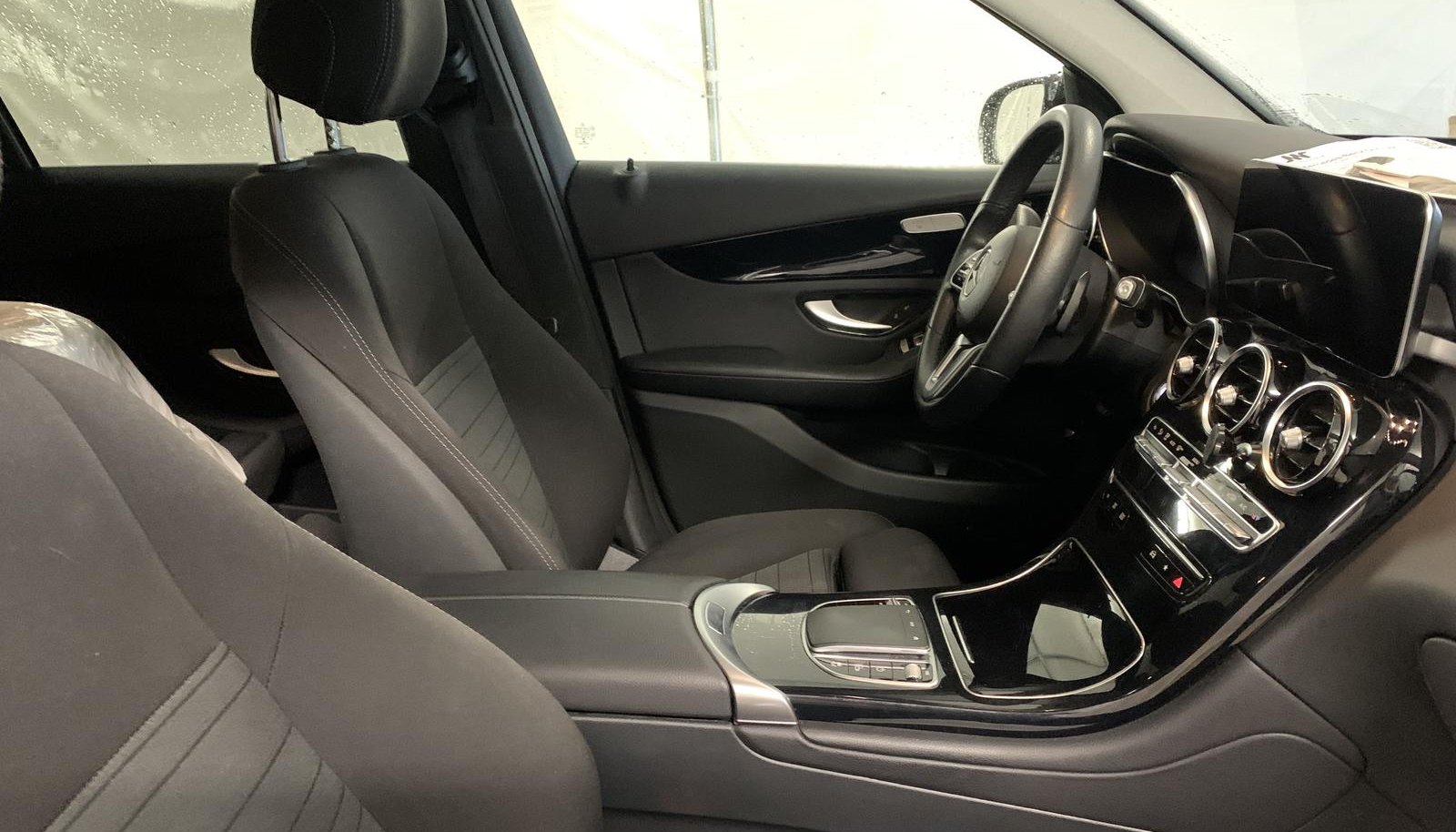 Mercedes-Benz GLC GLC 300 e 4Matic 3