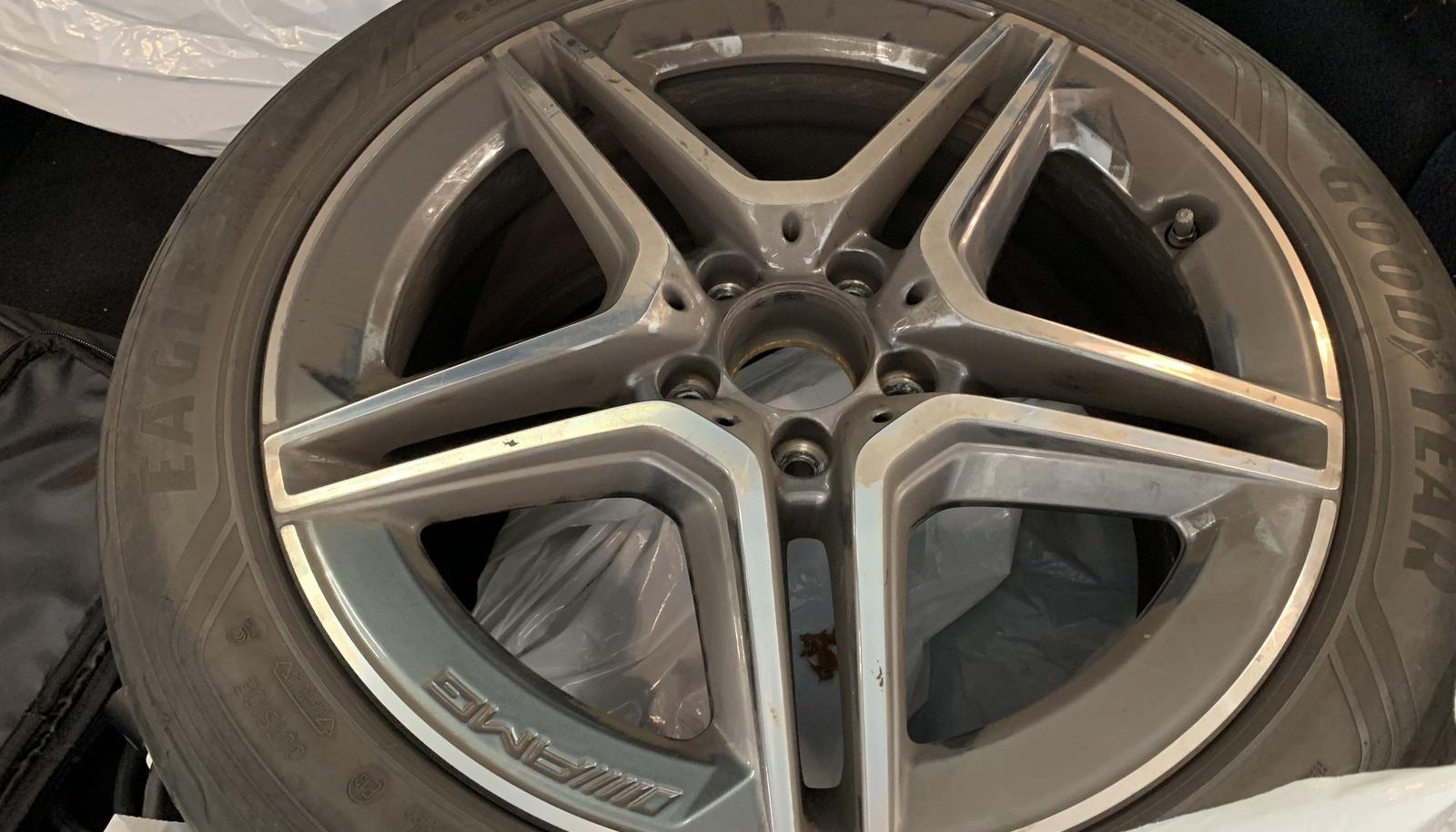 Mercedes-Benz E AMG Line 5