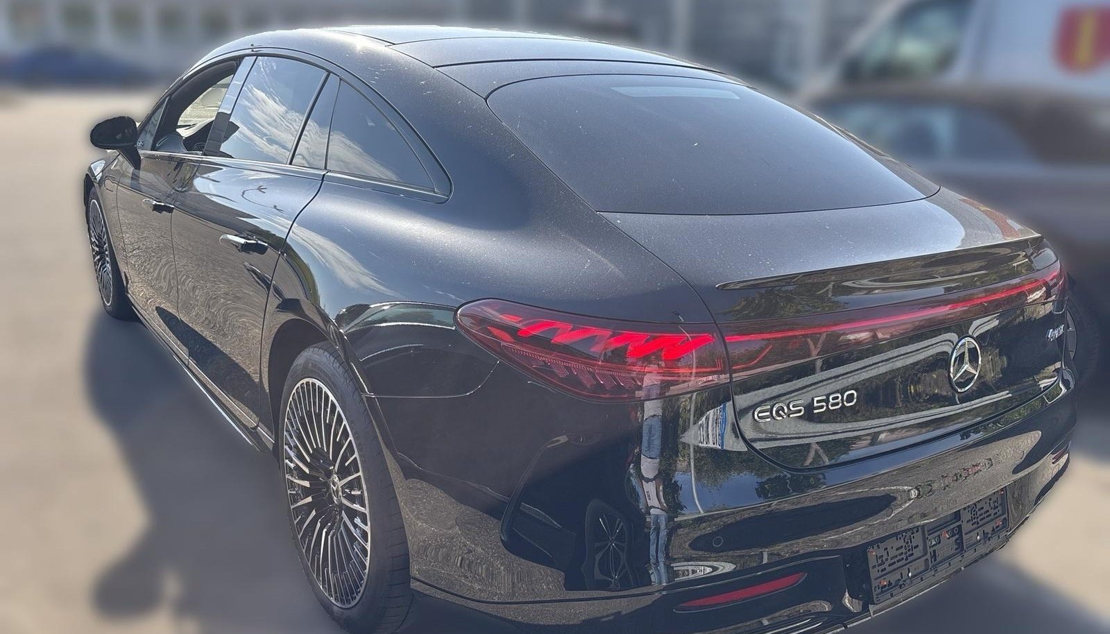 Mercedes-Benz EQS AMG Line 5