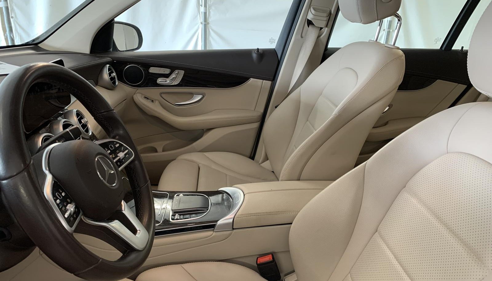 Mercedes-Benz GLC GLC 300 de 4Matic 11