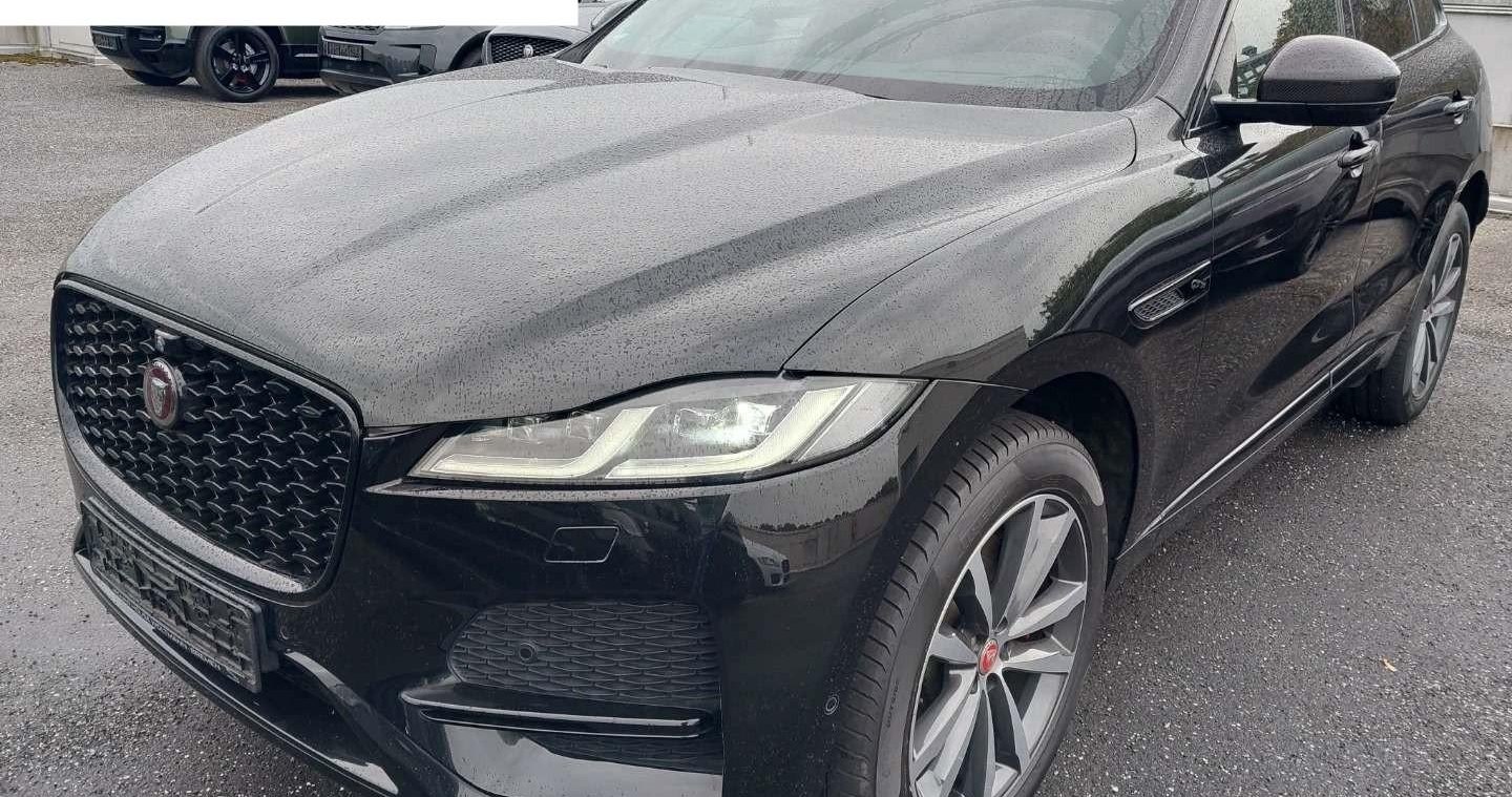 Jaguar F-Pace S AWD Plug-In Hybrid