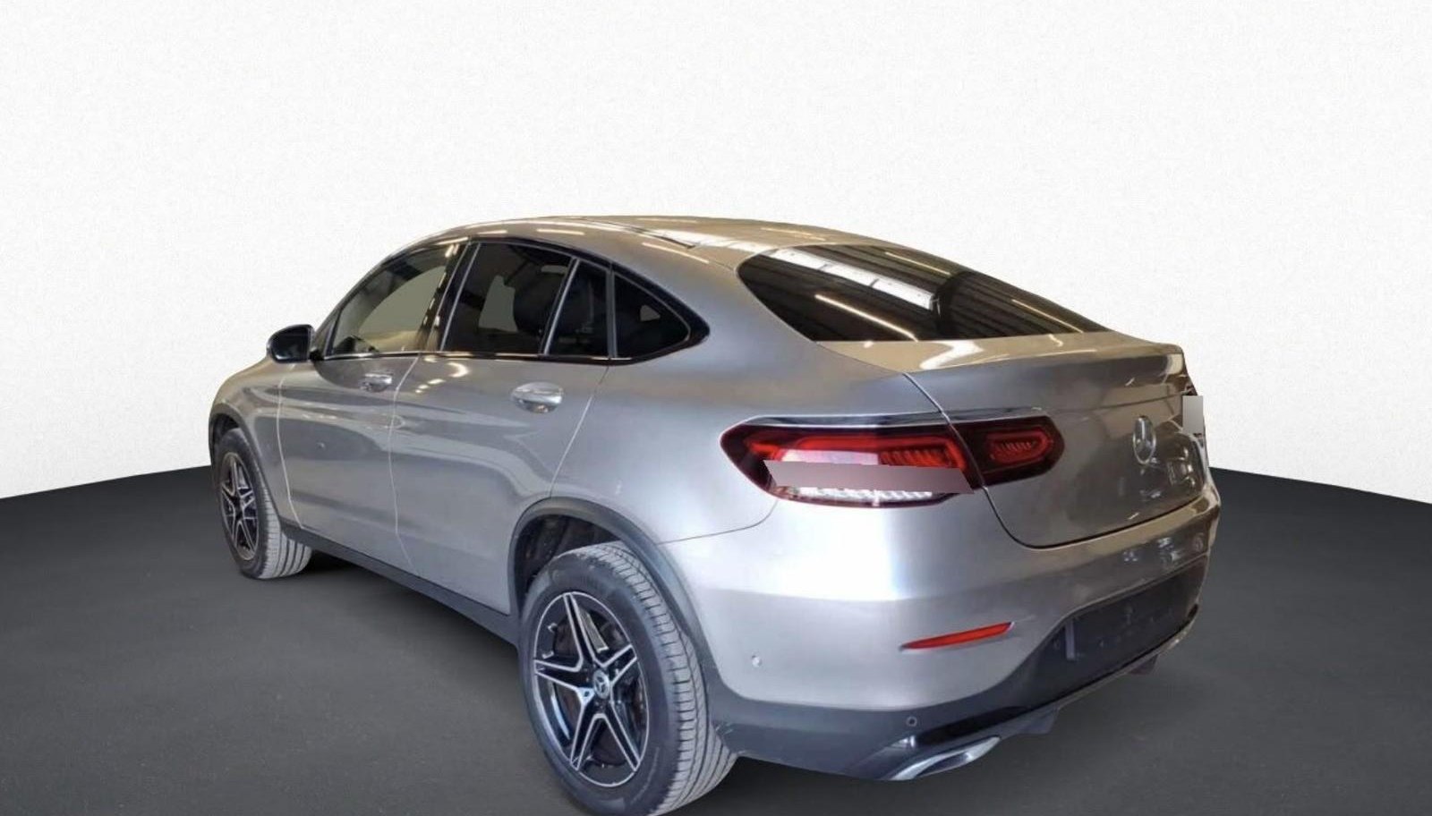 Mercedes-Benz GLC 2x AMG Line 3