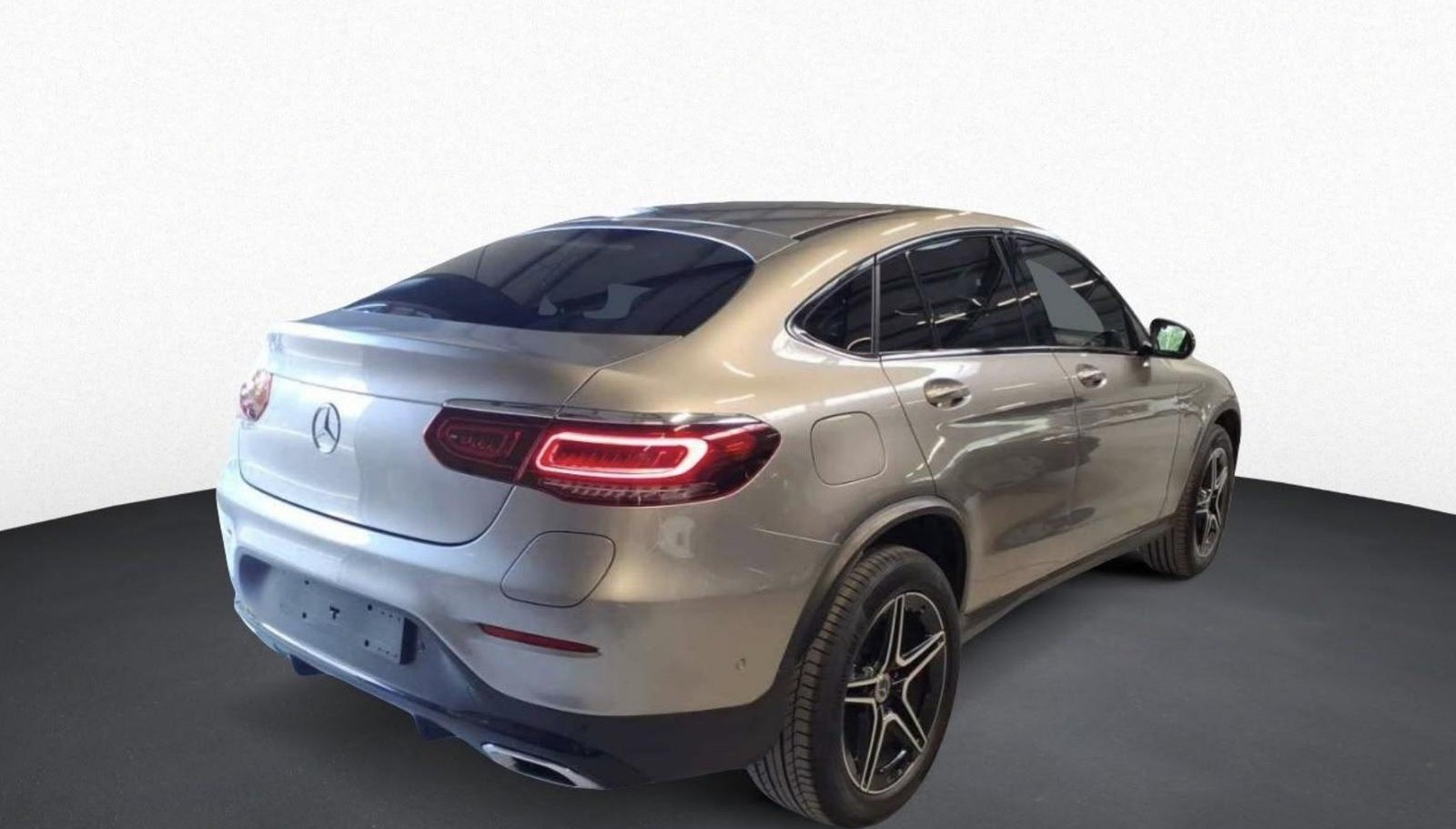 Mercedes-Benz GLC 2x AMG Line 4