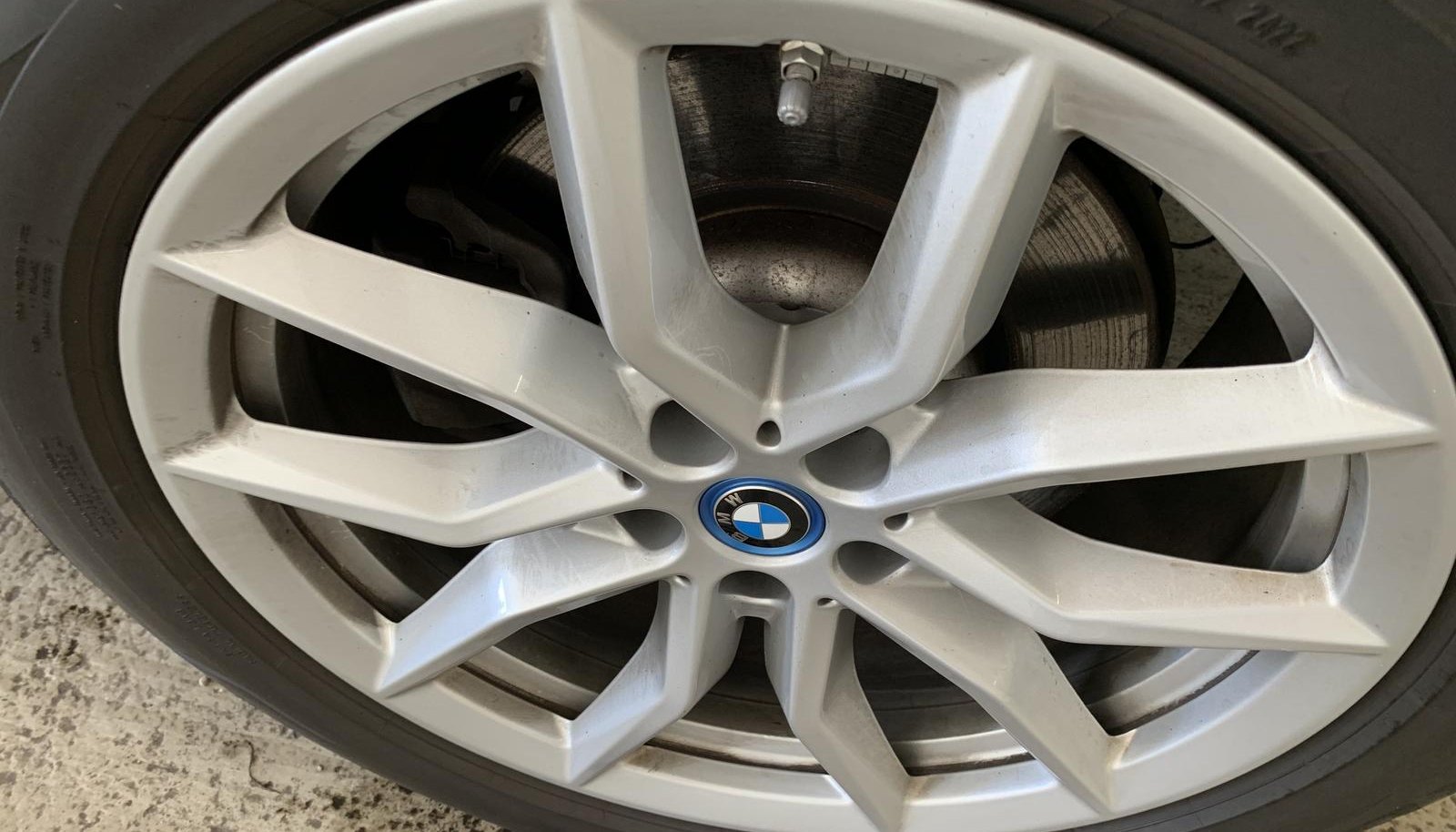 BMW X5 xDrive 45 e 9