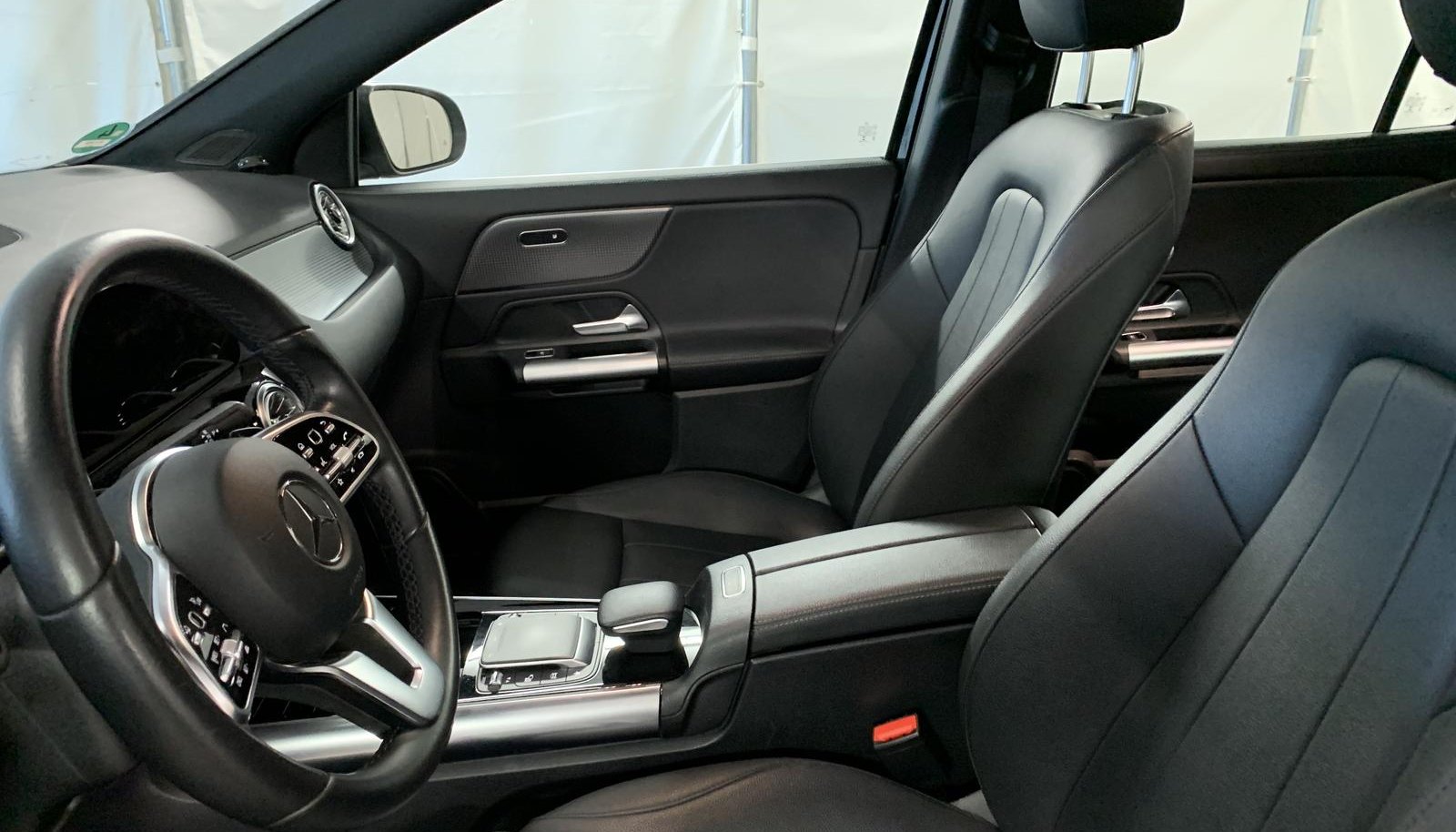 Mercedes-Benz GLA Progressive 8