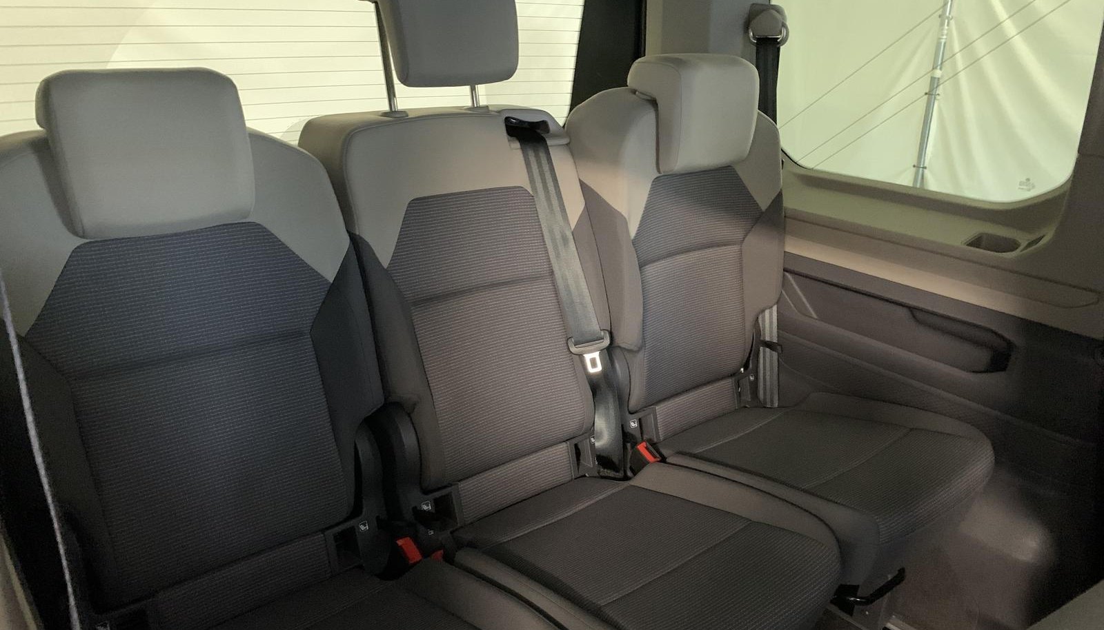 Volkswagen Multivan Basis 5