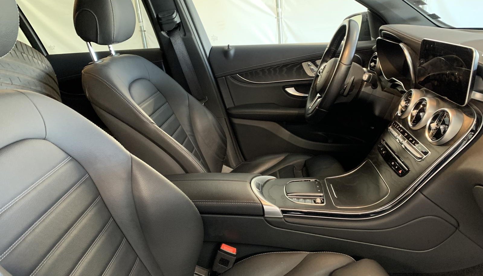 Mercedes-Benz GLC AMG Line 3