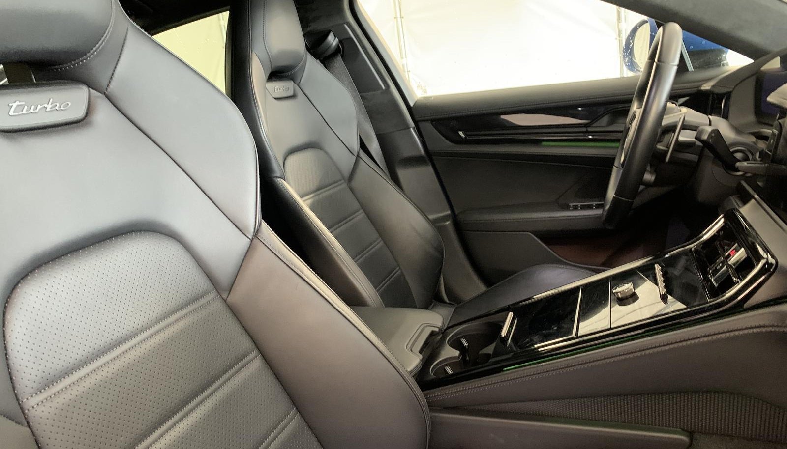 Porsche Panamera Turbo E-Hybrid 6