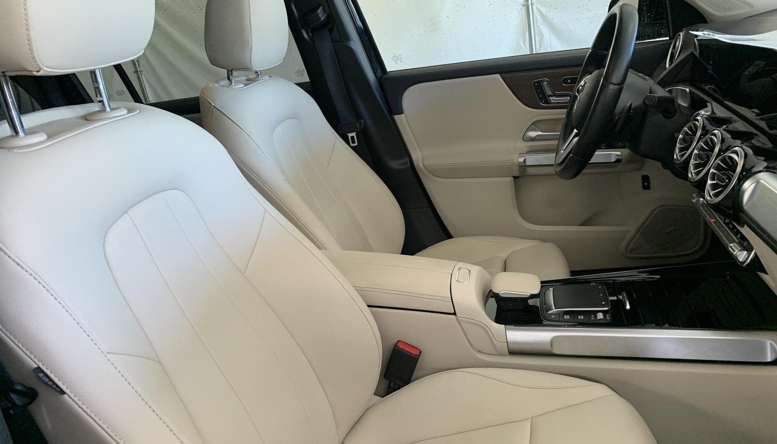 Mercedes-Benz EQB EQB 250+ 3