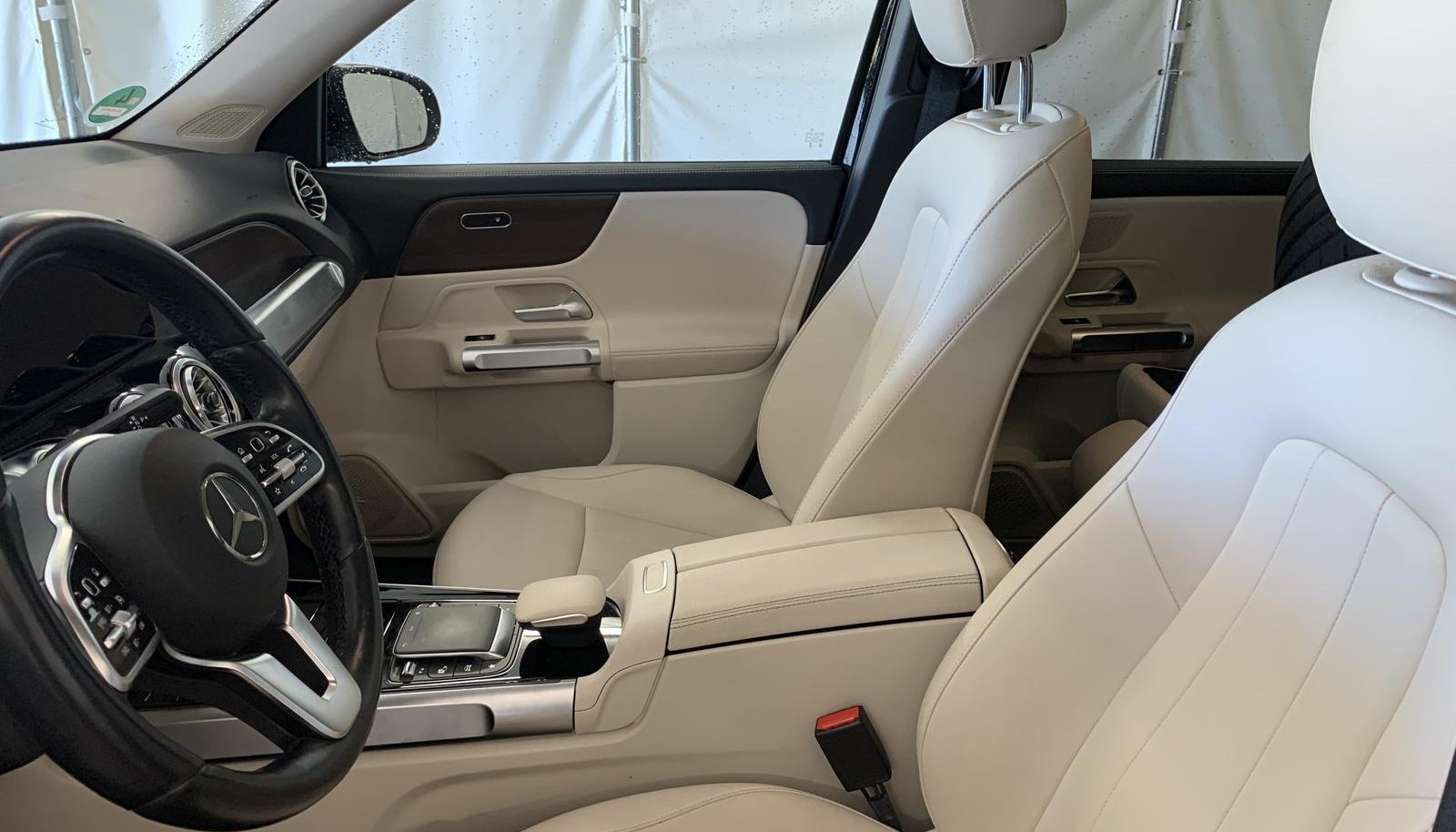 Mercedes-Benz EQB EQB 250+ 9