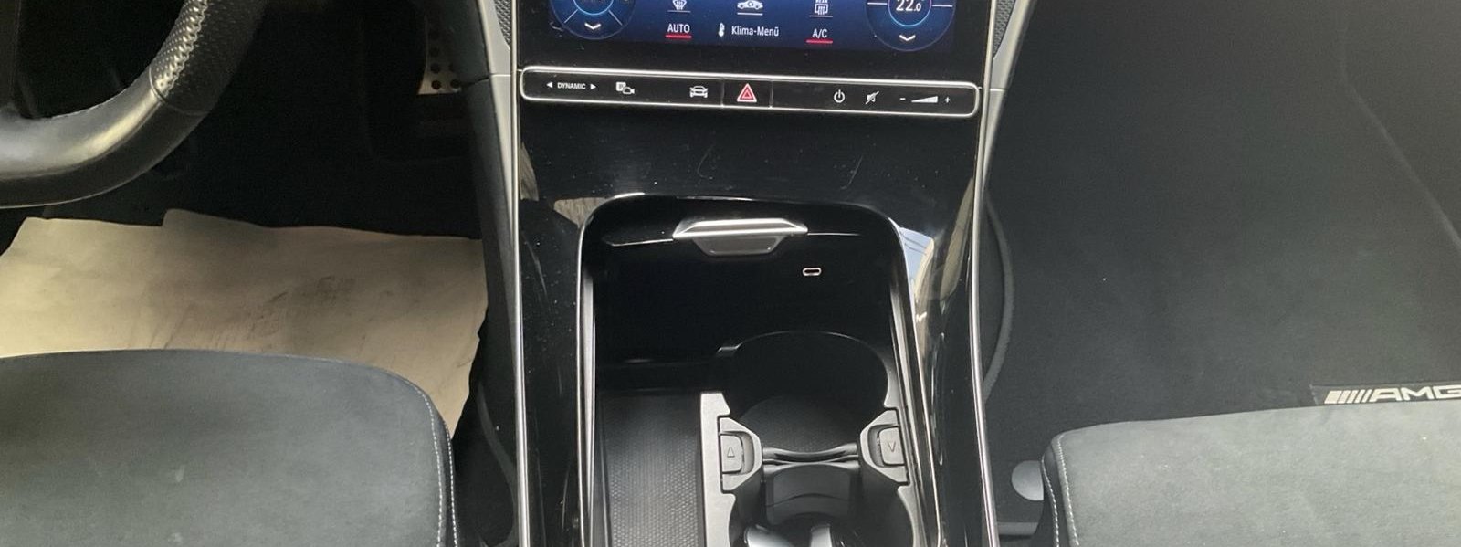 Mercedes-Benz C AMG line 12