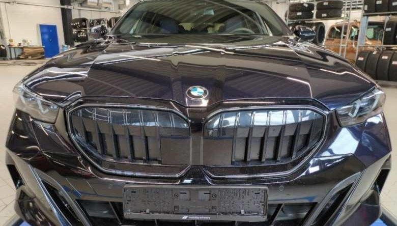 BMW 5 M Sport Pro 9