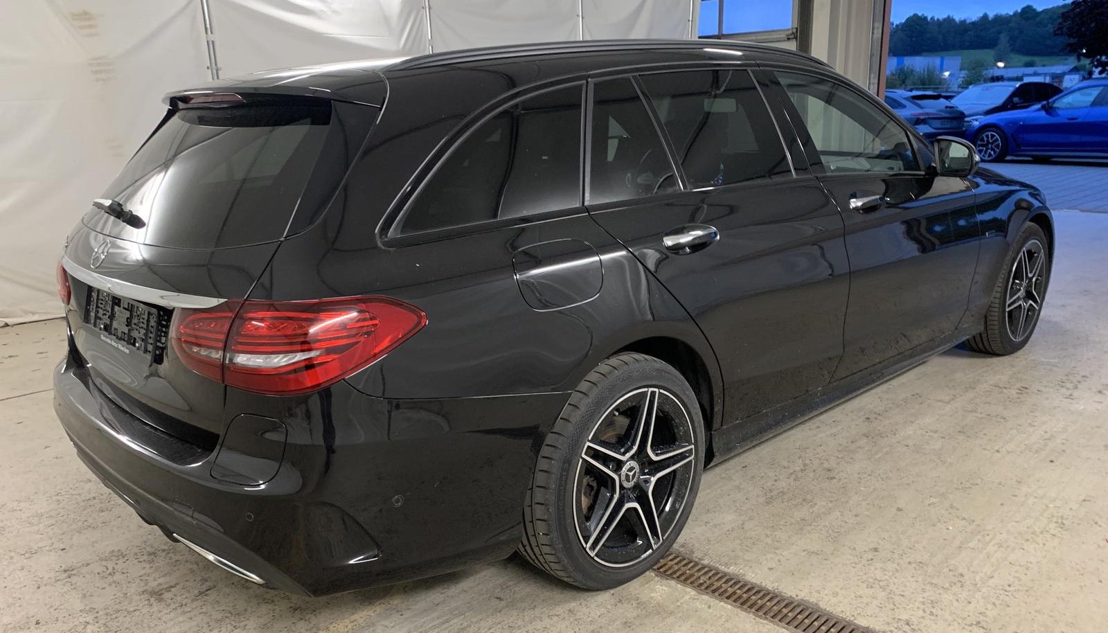 Mercedes-Benz C Night Edition AMG Line 6