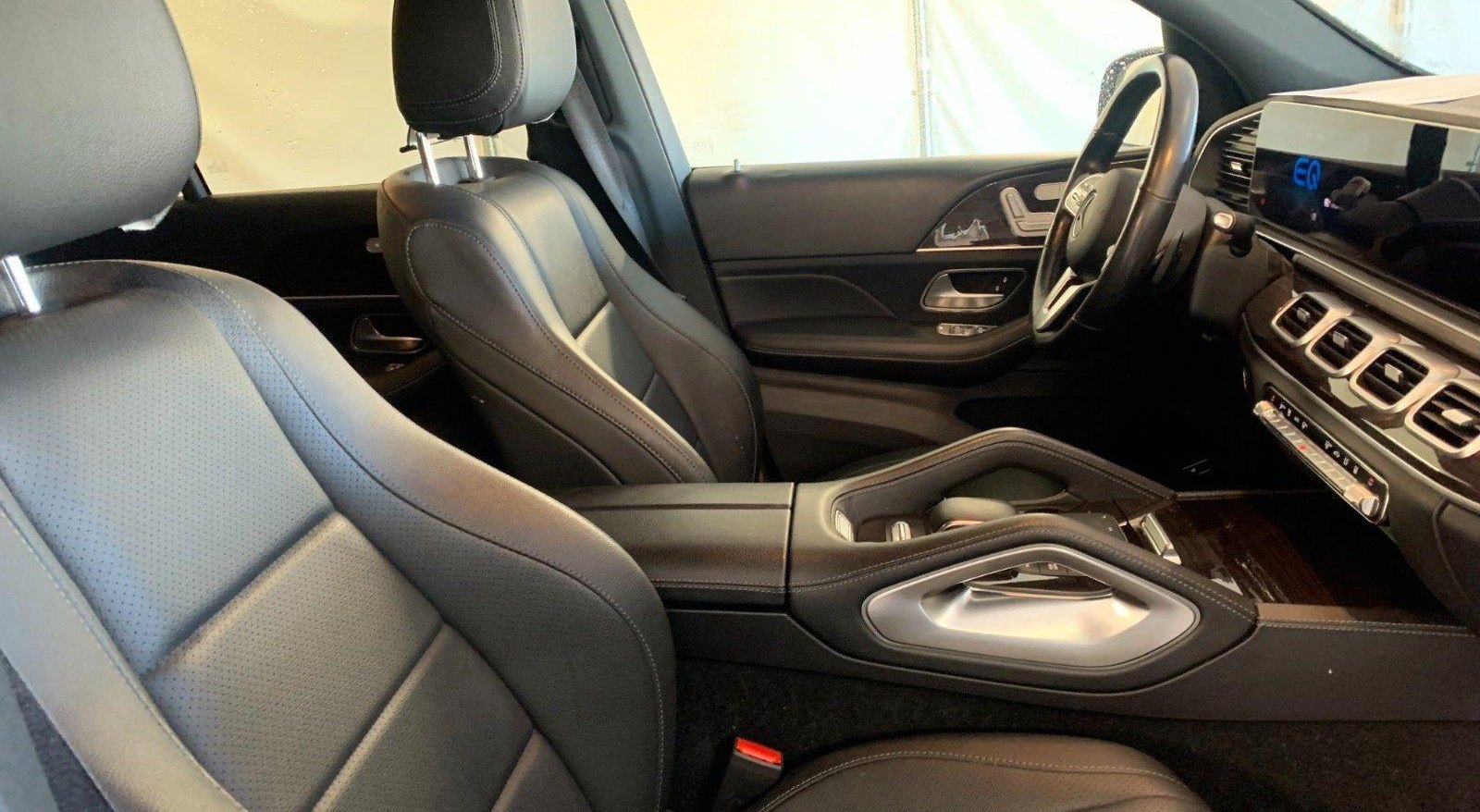 Mercedes-Benz GLE Standard 3