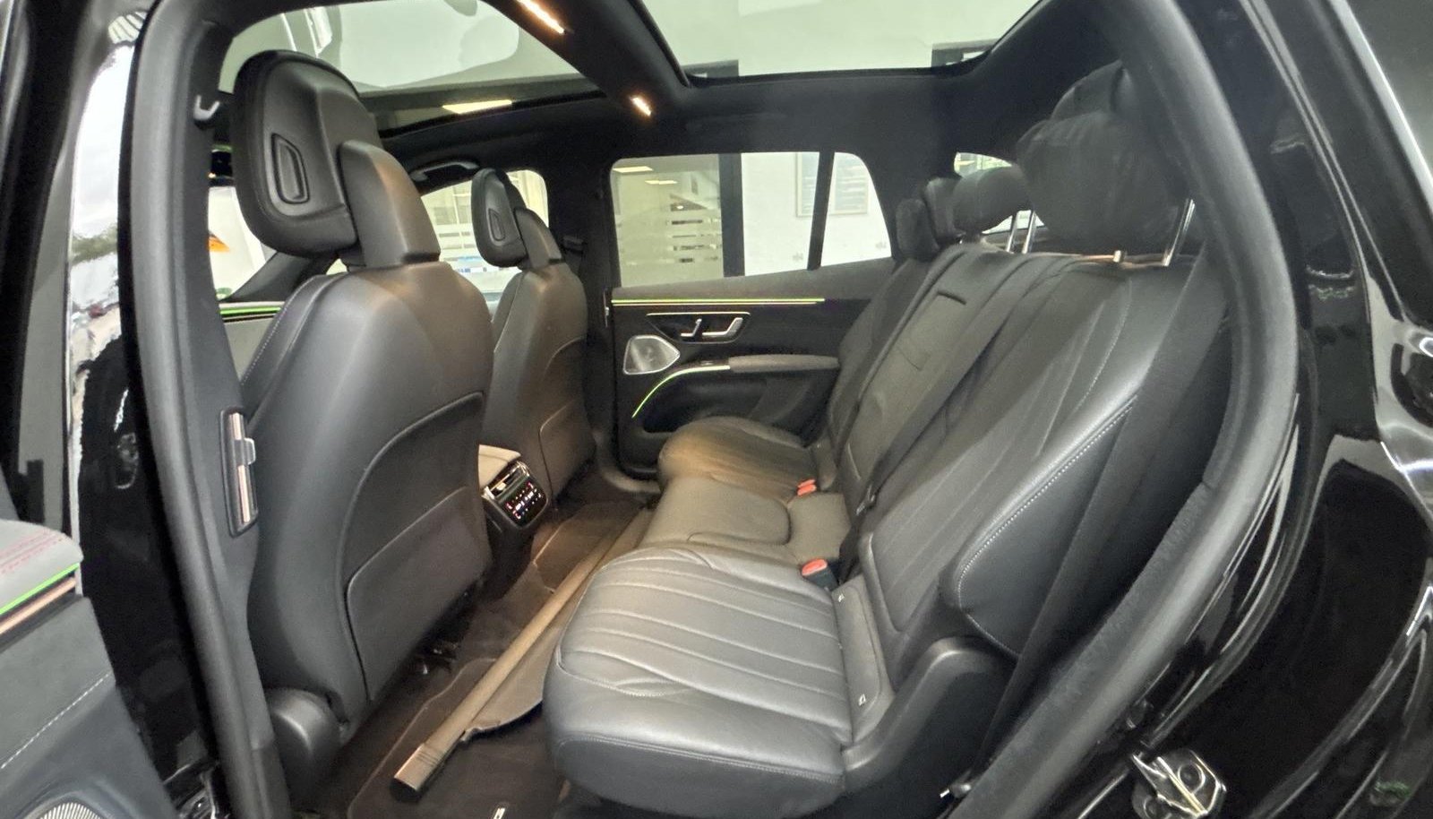 Mercedes-Benz EQS AMG Line 8