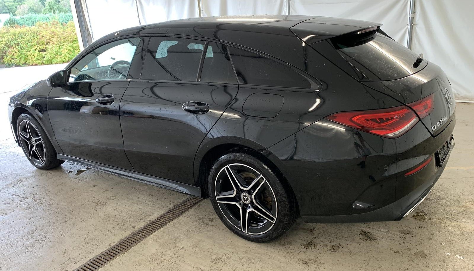 Mercedes-Benz CLA AMG Line 6