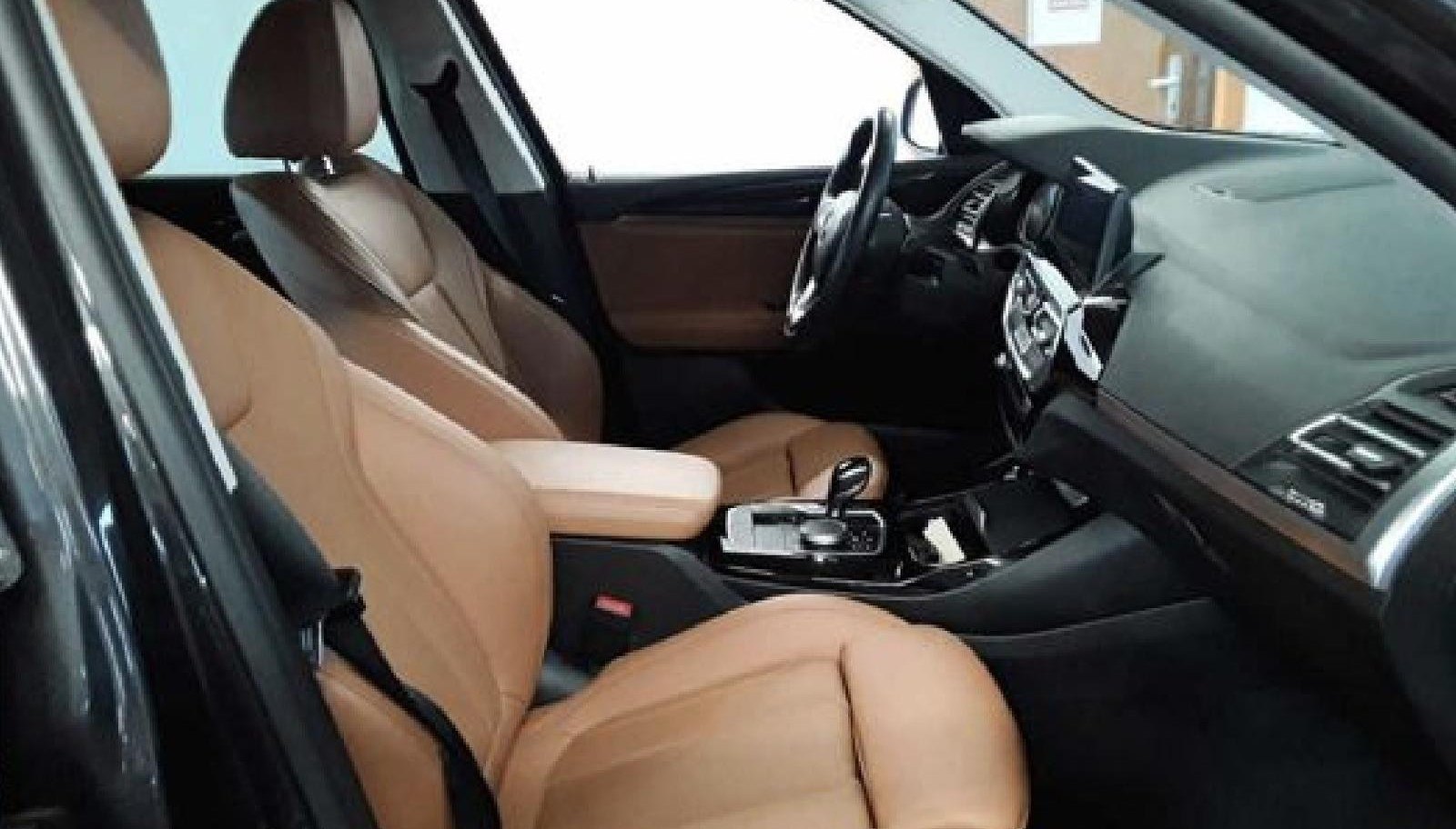 BMW X3 xDrive 30 e 7