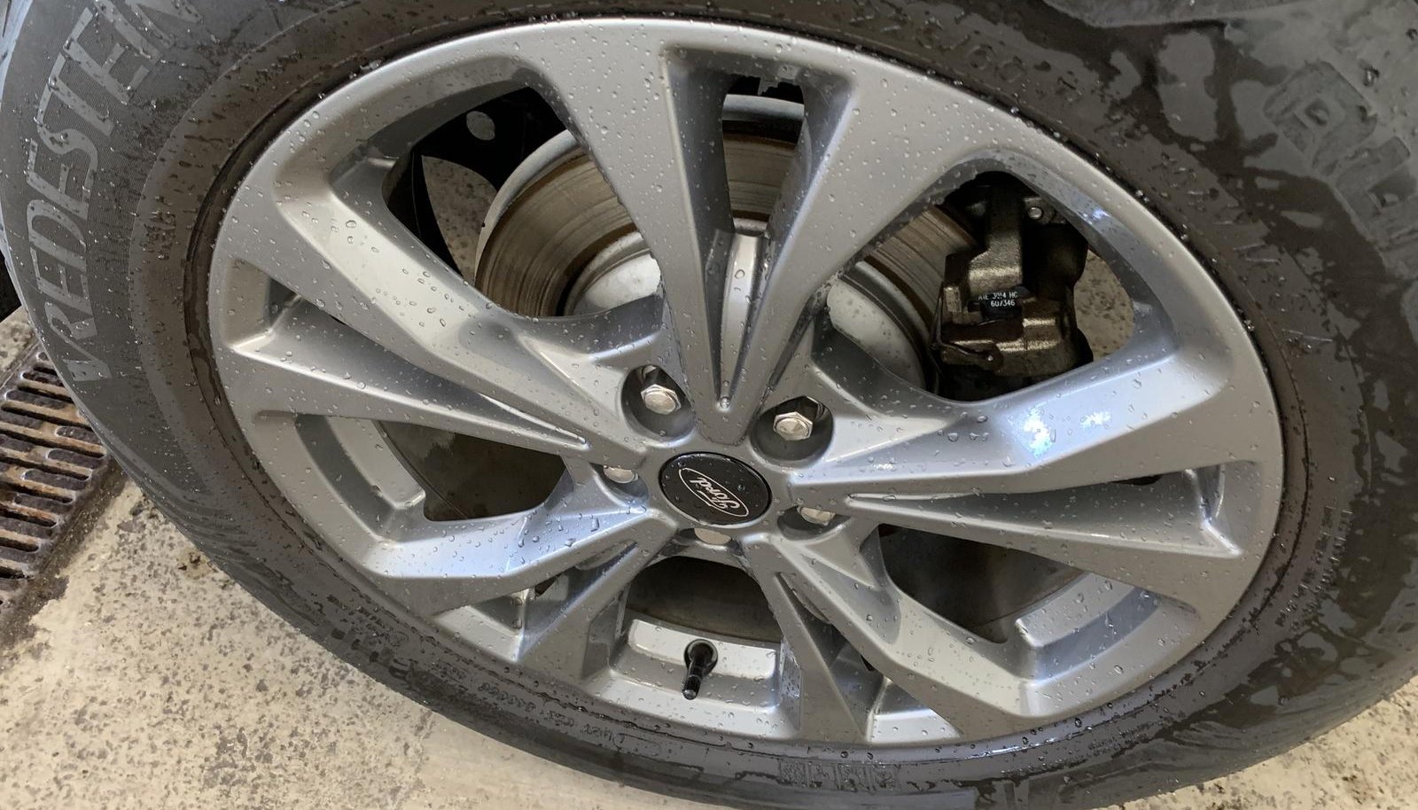 Ford Kuga Plug-In Hybrid ST-Line X 9