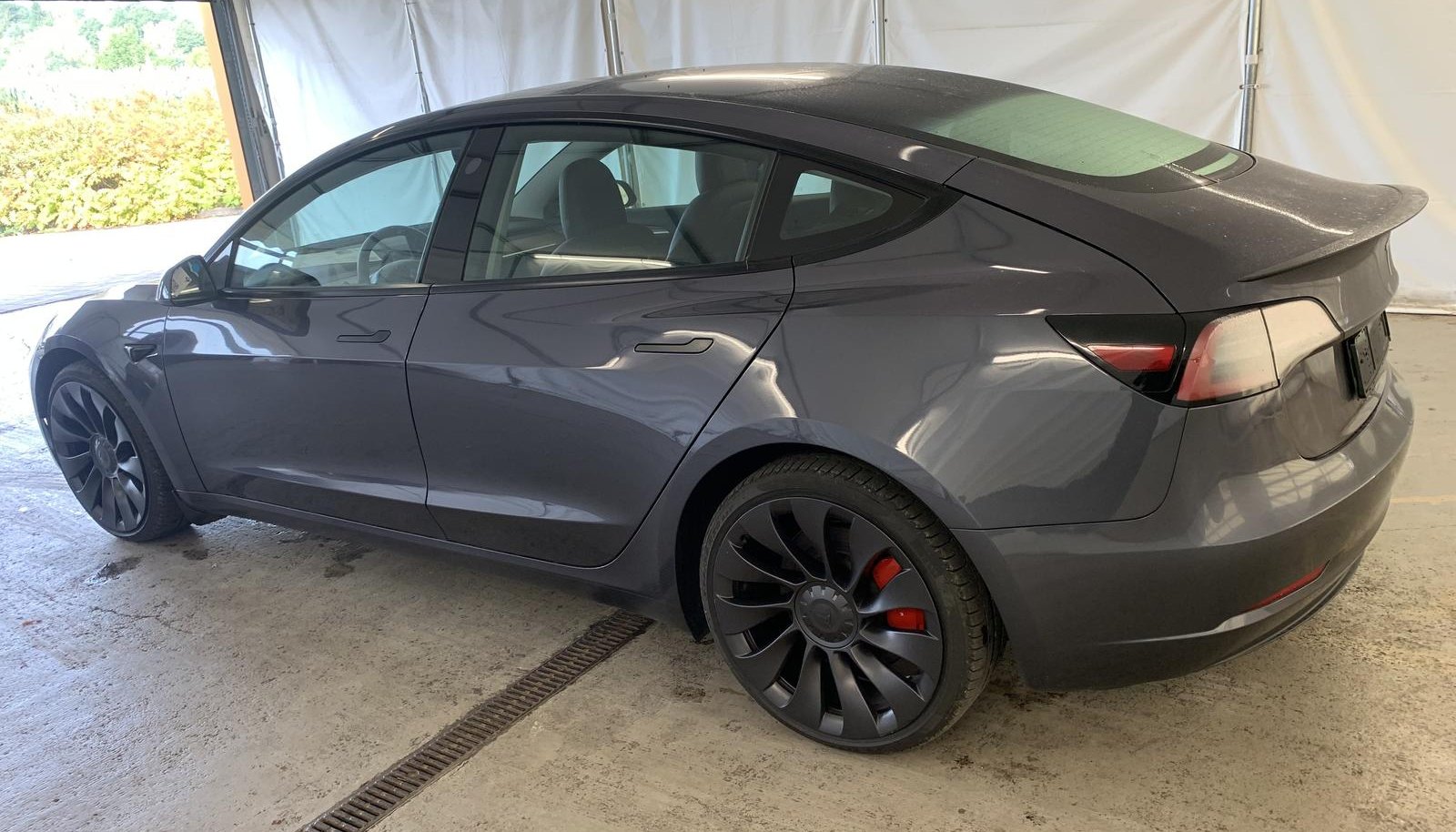 Tesla Model 3 Performance 8
