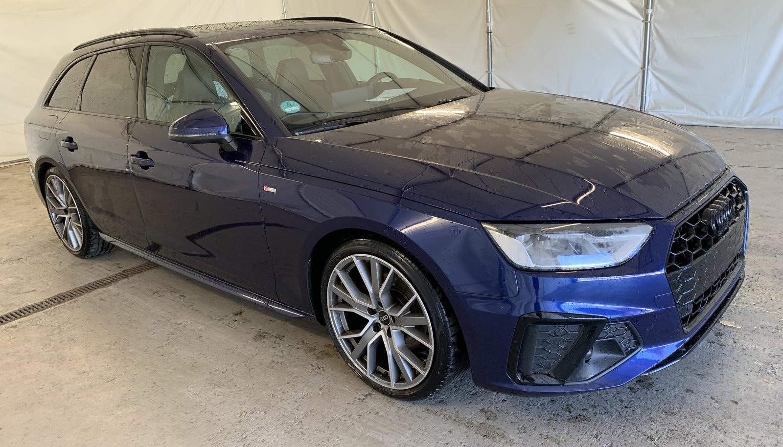 Audi A4 S-Line 2