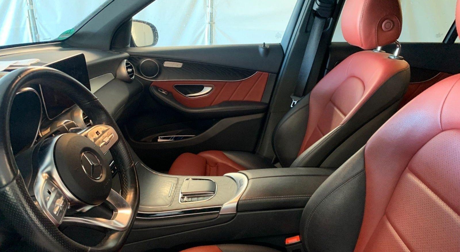 Mercedes-Benz GLC AMG Line 11